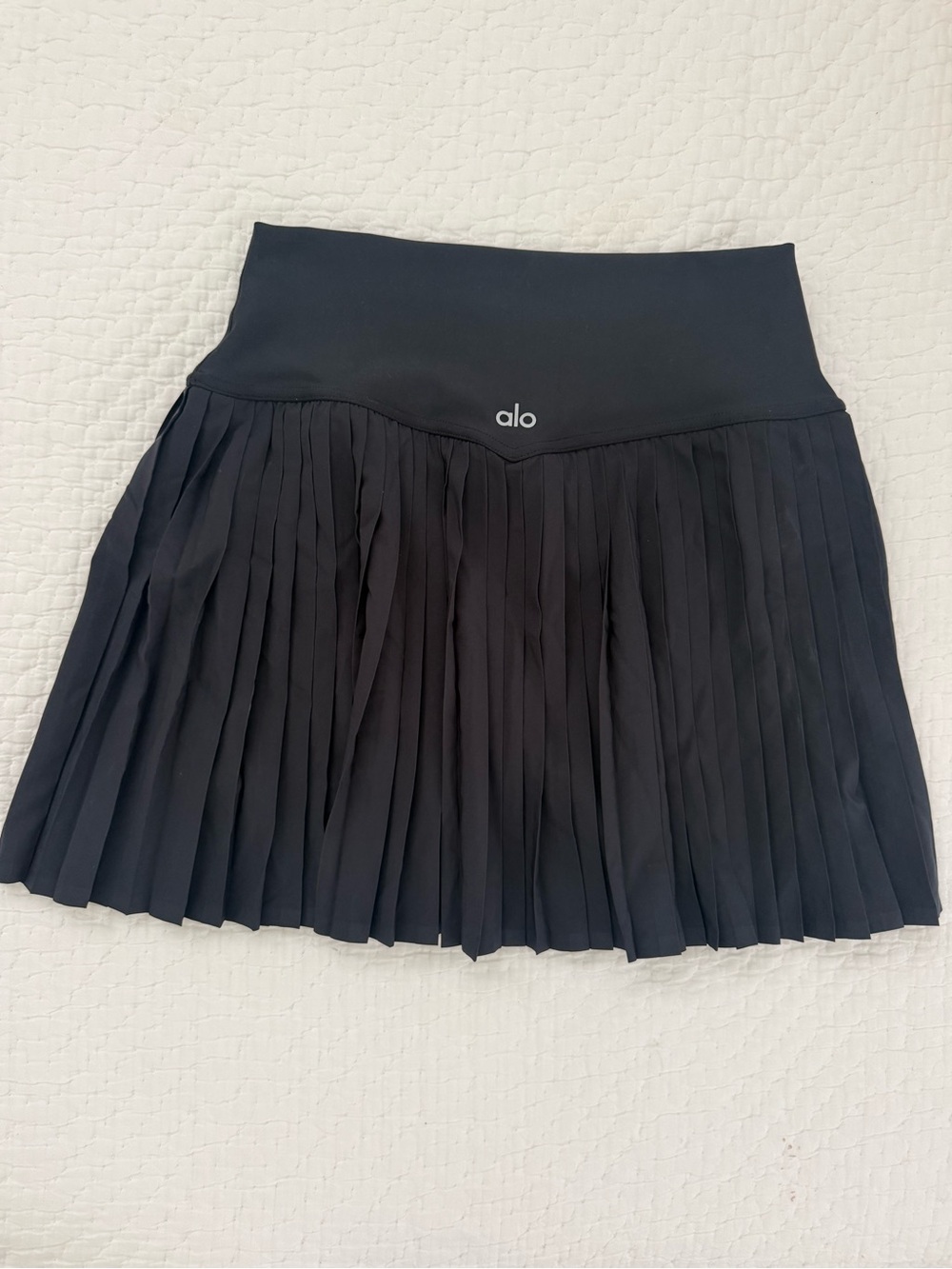 ALO Yoga Black Pleated Tennis Skirt